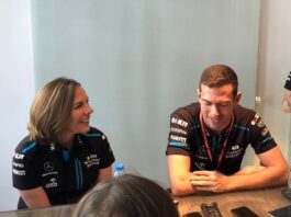 Drivers pays tribute to Williams Family