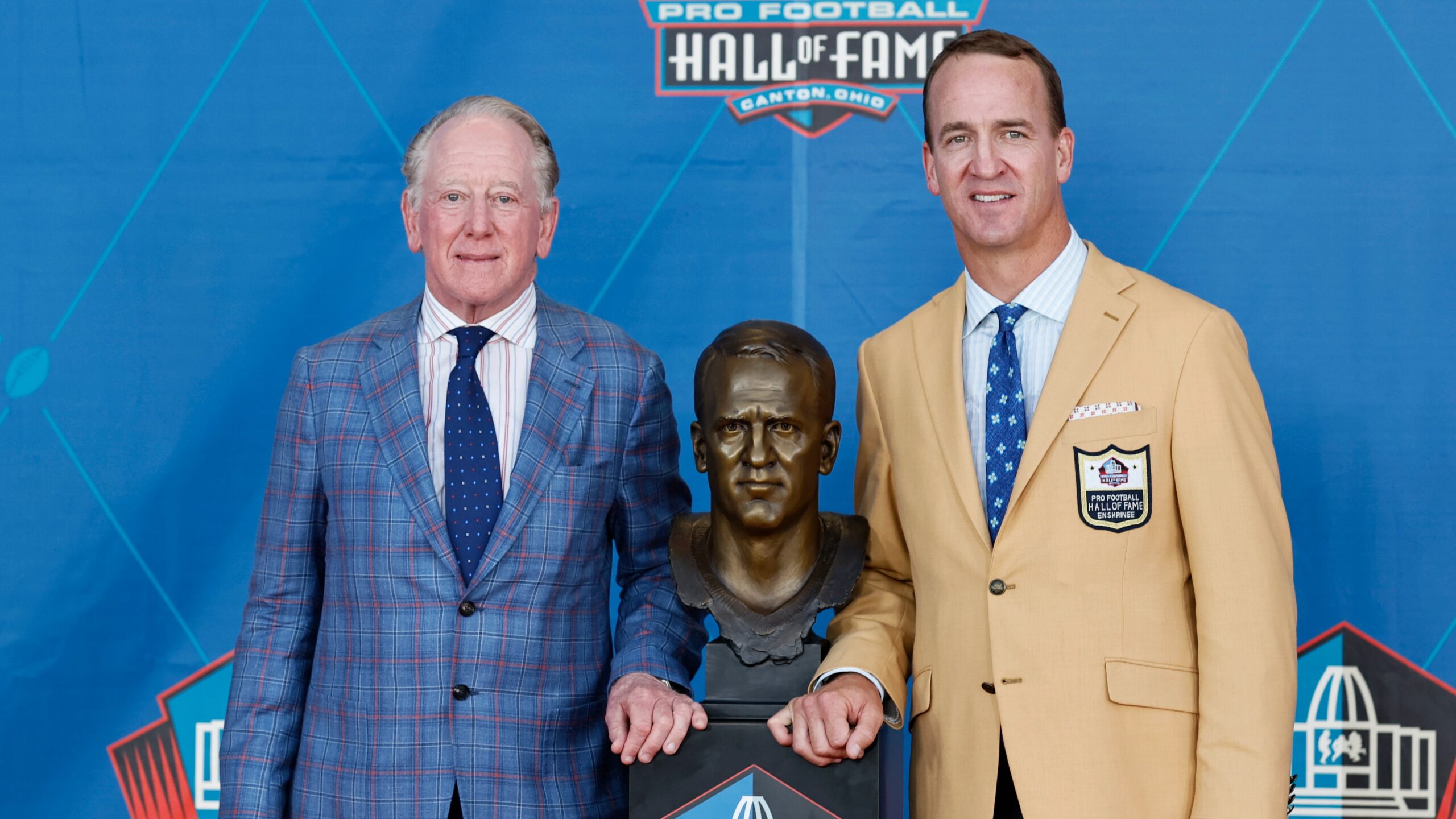 Peyton Manning inducted into Pro Football Hall of Fame