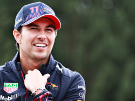 Sergio Perez re-signs with Red Bull for 2022