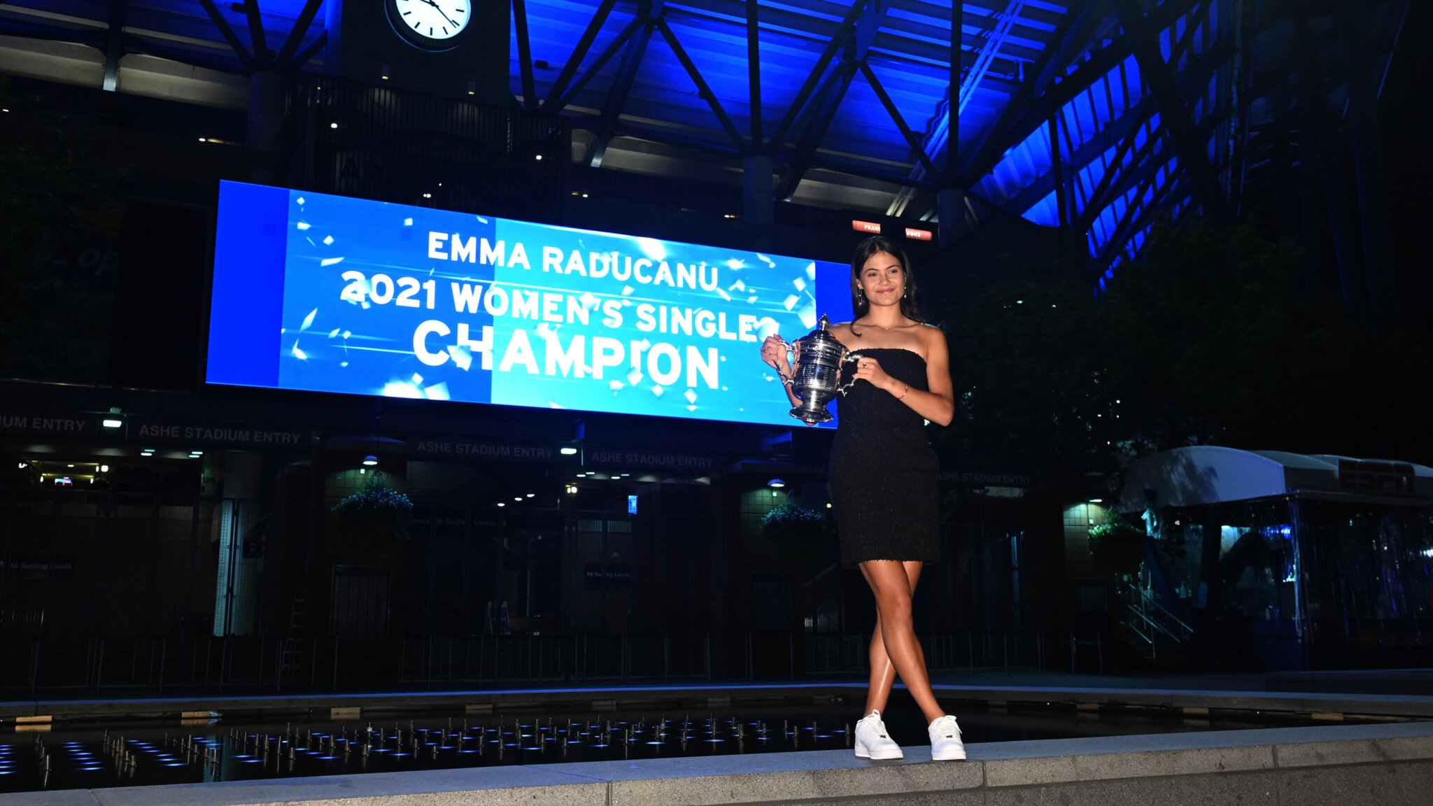 Emma Raducanu wins 2021 US Open