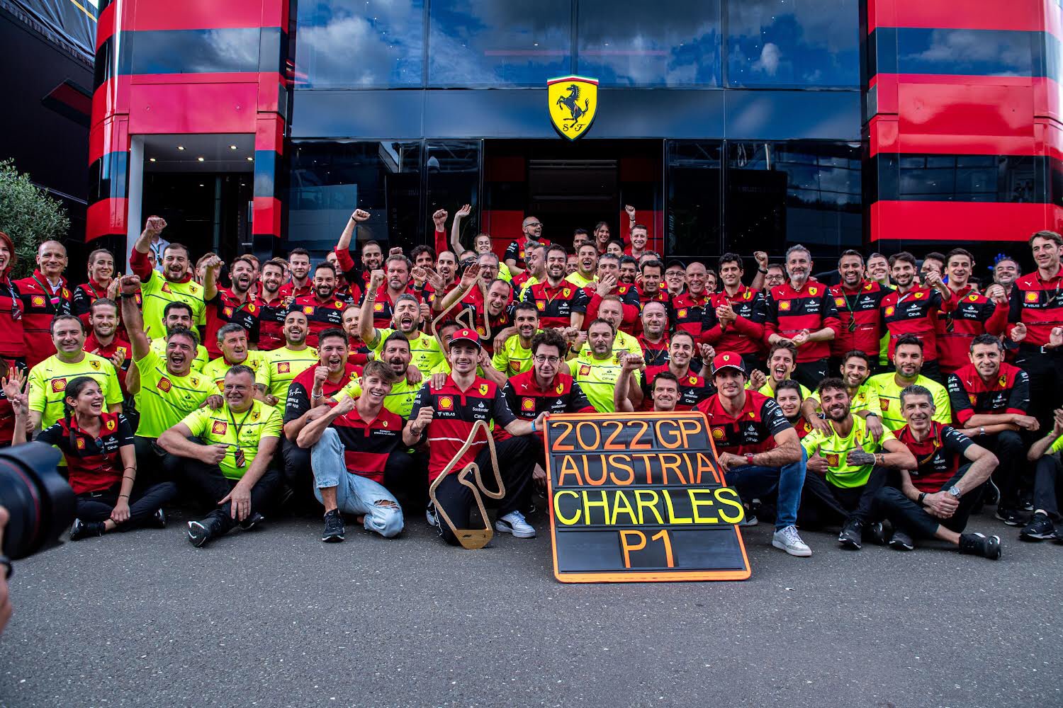 Ferrari Team Photo after winning 2022 Austrian Grand Prix